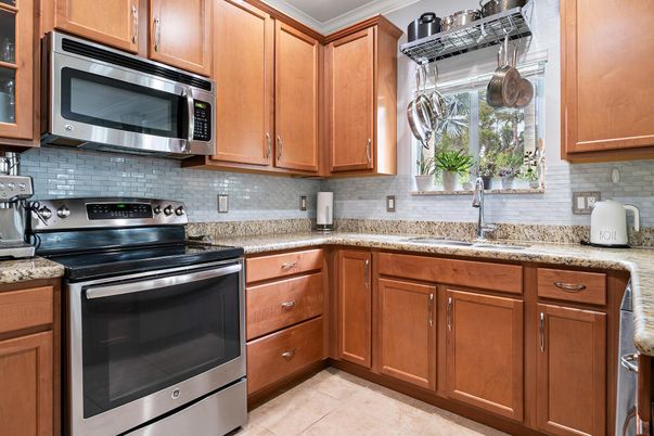 Interior, Kitchen, Stainless Steel Appliances