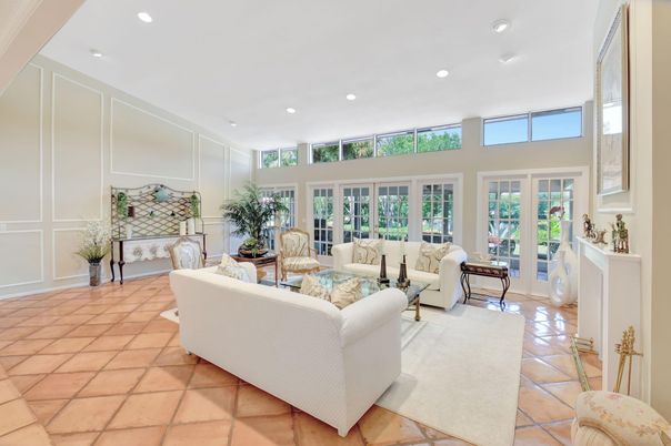 Fireplace, Interior, Living room, Recessed Lighting