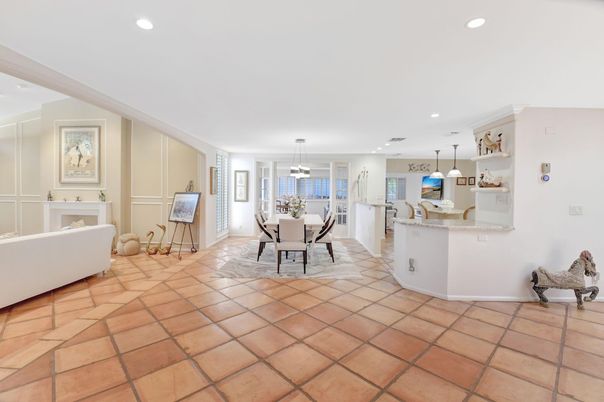 Dining room, Fireplace, Interior, Kitchen, Pendant Lights, Recessed Lighting