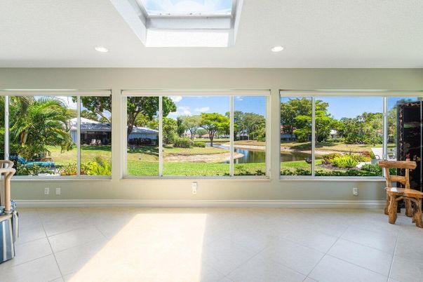 Interior, Recessed Lighting, Sun Room