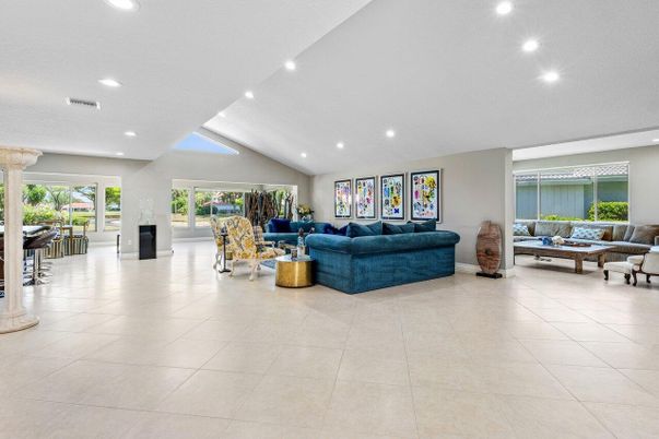 Interior, Living room, Piano, Recessed Lighting