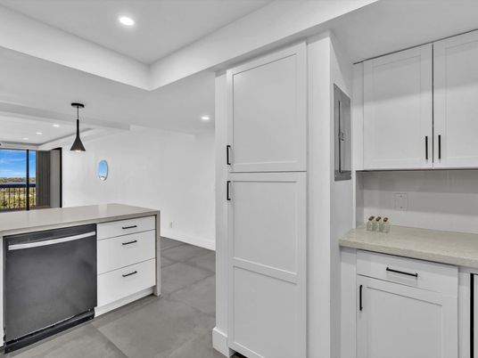 Interior, Kitchen, Pendant Lights, Recessed Lighting, Stainless Steel Appliances