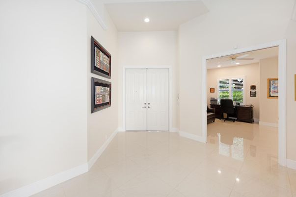 Interior, Recessed Lighting