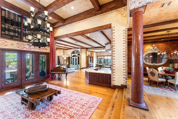 Chandelier, Dining room, Interior, Piano, Recessed Lighting, Wooden Beams, Wood Texture Flooring