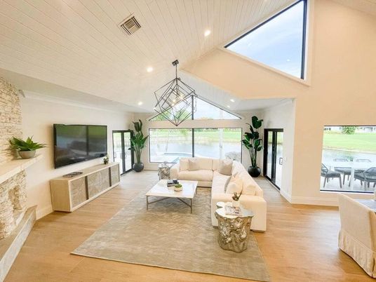 Fireplace, Interior, Living room, Pendant Lights, Recessed Lighting, Wood Texture Flooring