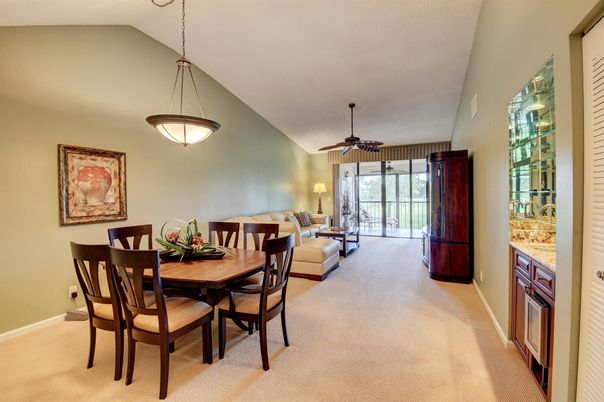 Dining room, Interior, Living room, Pendant Lights