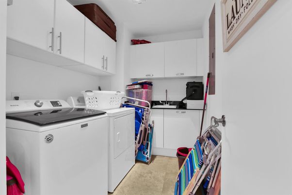 DE Listing image placeholder