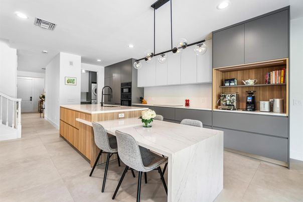 Interior, Kitchen, Pendant Lights, Recessed Lighting, Stainless Steel Appliances