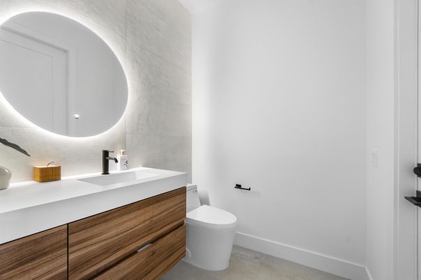 Bathroom, Dual Sink Vanities, Interior