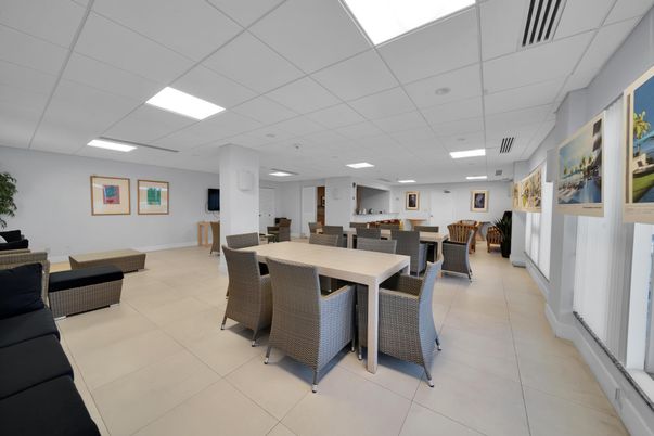 Dining room, Interior, Kitchen, Recessed Lighting