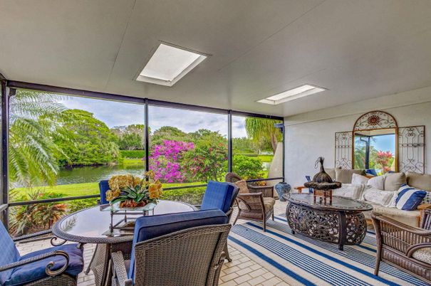 Interior, Living room, Sun Room, Water