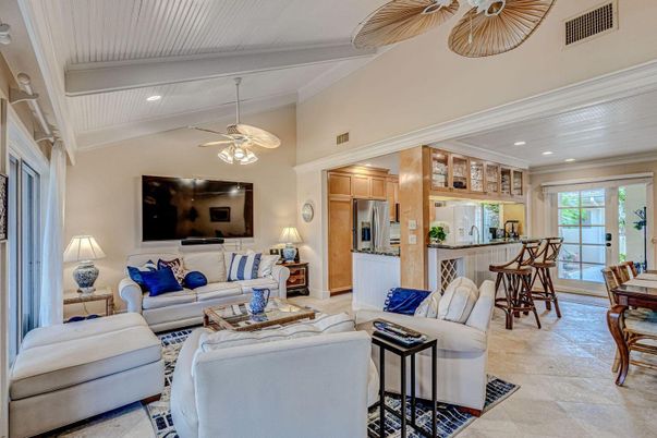 Interior, Kitchen, Living room, Recessed Lighting
