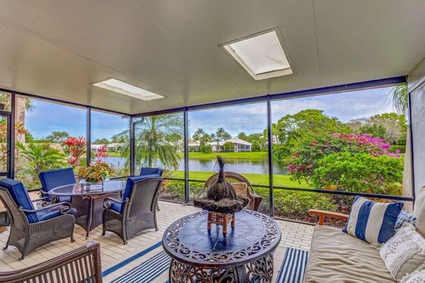 Dining room, Interior, Sun Room, Water