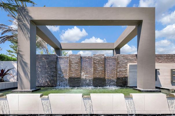 Exterior, Facade, Modern