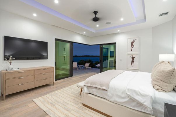 Bedroom, Interior, Recessed Lighting, Water, Wood Texture Flooring