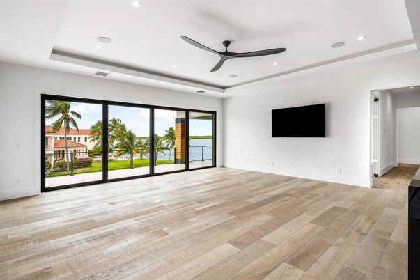 Empty room, Interior, Recessed Lighting, Water, Wood Texture Flooring