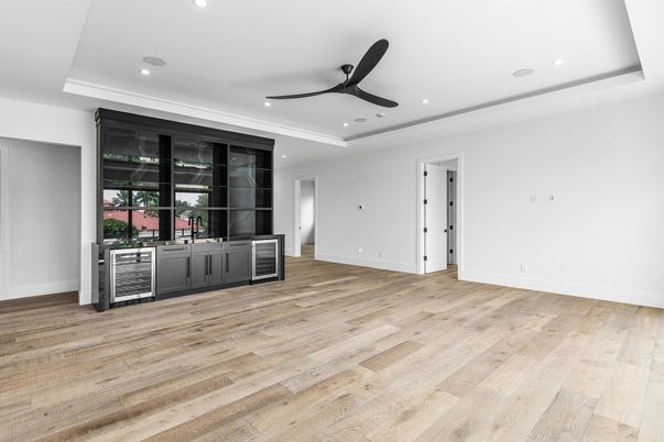 Interior, Recessed Lighting, Wood Texture Flooring