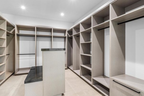 Interior, Recessed Lighting, Walk-in Closets