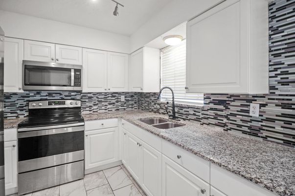 Interior, Kitchen, Stainless Steel Appliances