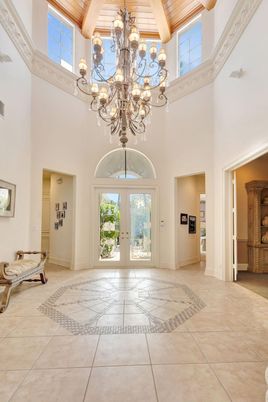 Chandelier, Interior, Wooden Beams, Wooden Ceilings