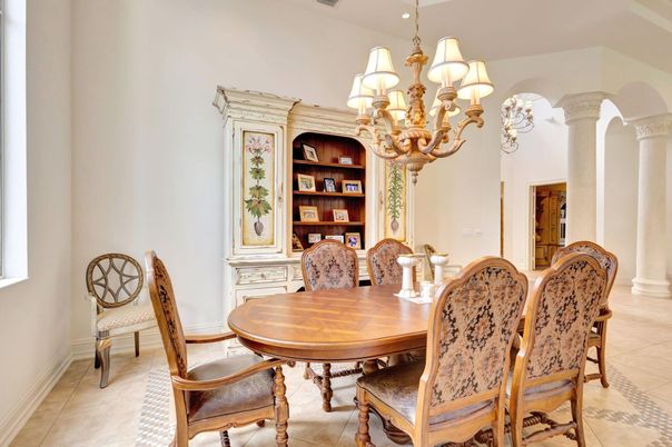 Chandelier, Dining room, Interior