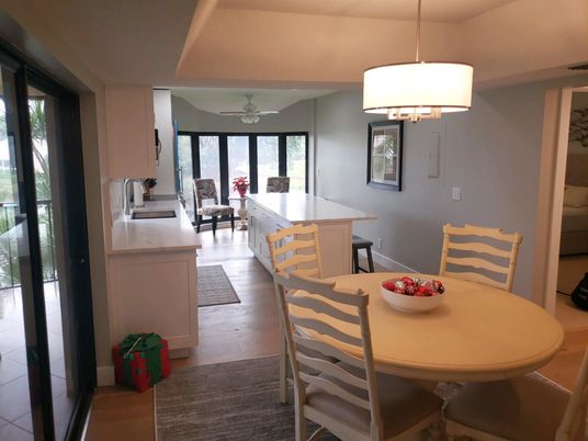 Dining room, Interior, Kitchen, Pendant Lights, Wood Texture Flooring