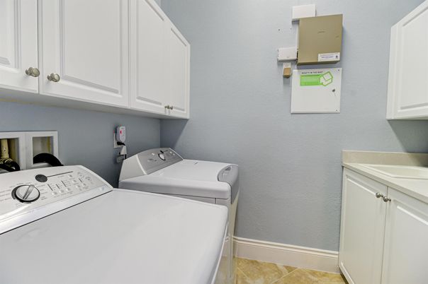 Interior, Washer