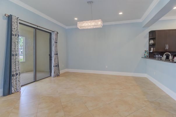 Chandelier, Empty room, Interior, Recessed Lighting