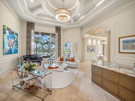 Interior, Living room, Pendant Lights, Recessed Lighting