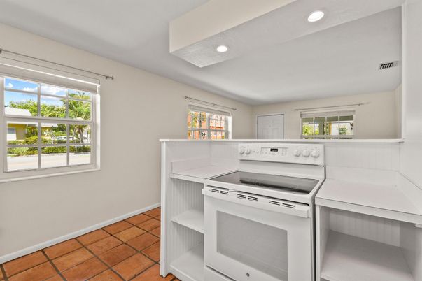 Interior, Kitchen, Recessed Lighting