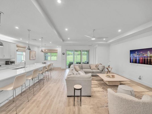 Interior, Kitchen, Living room, Pendant Lights, Recessed Lighting, Wood Texture Flooring