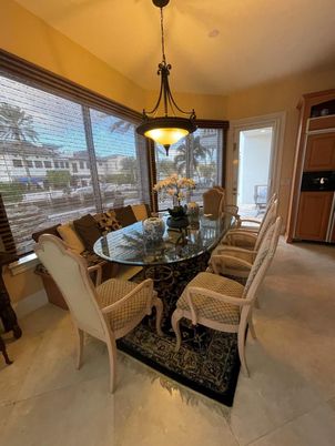Dining room, Interior, Pendant Lights