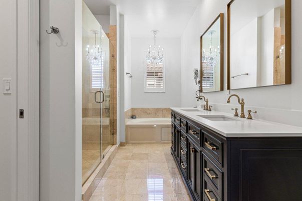 Bathroom, Chandelier, Dual Sink Vanities, Glass Shower, Interior