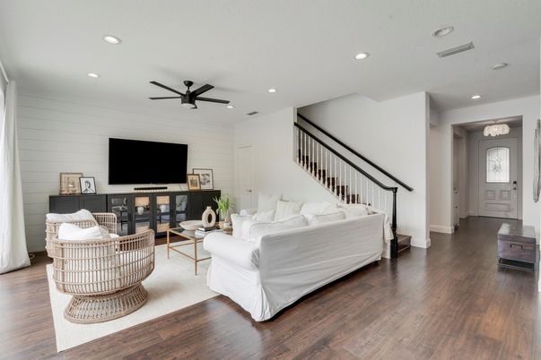 Interior, Living room, Recessed Lighting, Wood Texture Flooring