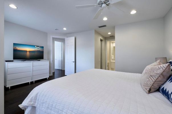 Bedroom, Interior, Recessed Lighting, Wood Texture Flooring