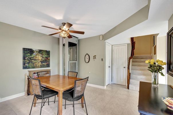 Dining room, Interior