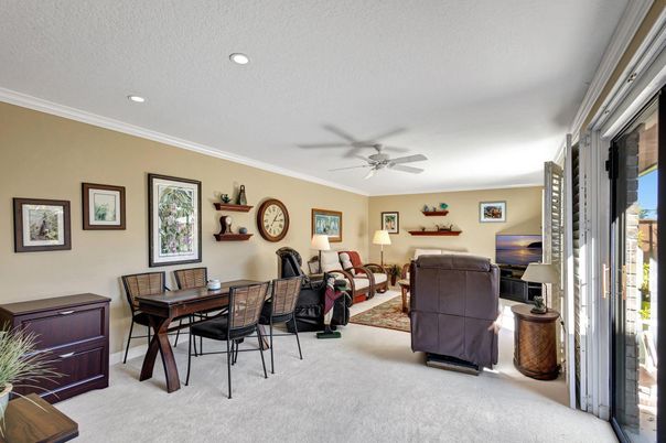 Dining room, Interior, Living room, Recessed Lighting