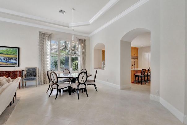 Chandelier, Dining room, Interior, Pendant Lights, Recessed Lighting