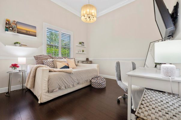 Bedroom, Home Office, Interior, Pendant Lights, Wood Texture Flooring