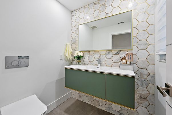 Bathroom, Interior