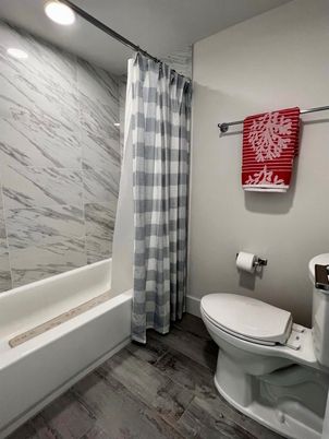 Bathroom, Interior, Marble Walls, Recessed Lighting, Wood Texture Flooring