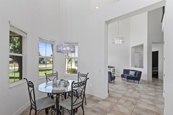 Chandelier, Dining room, Interior, Pendant Lights, Recessed Lighting