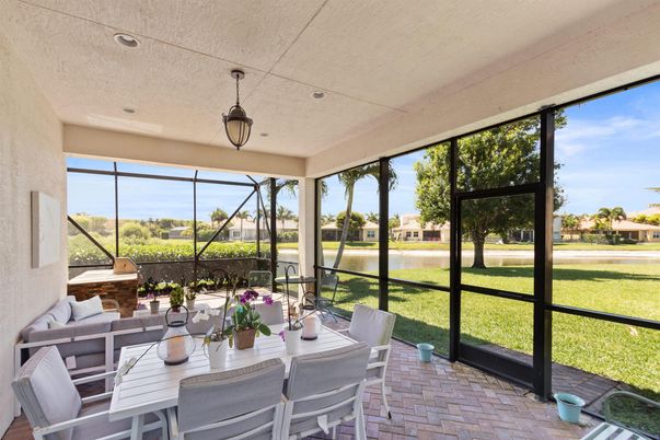Dining room, Interior, Recessed Lighting, Sun Room
