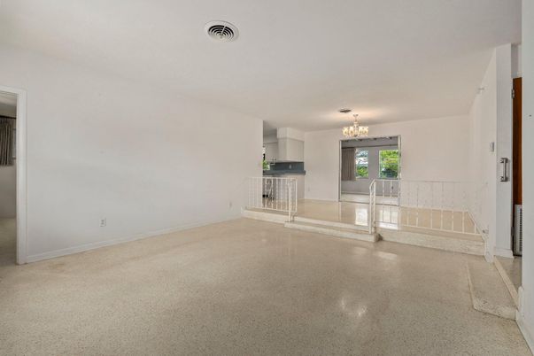 Chandelier, Empty room, Interior