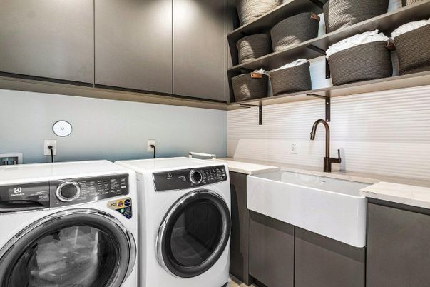 Interior, Washer
