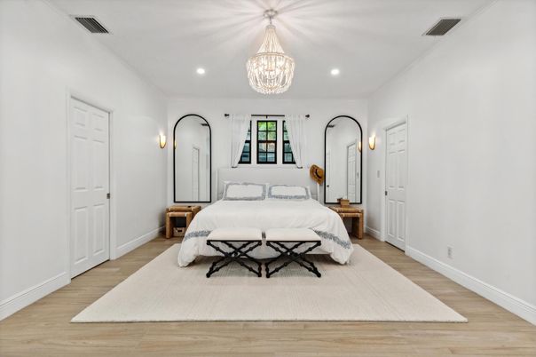 Bedroom, Chandelier, Interior, Recessed Lighting, Wood Texture Flooring