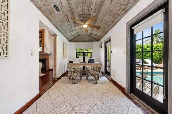 Home Office, Interior, Wooden Ceilings