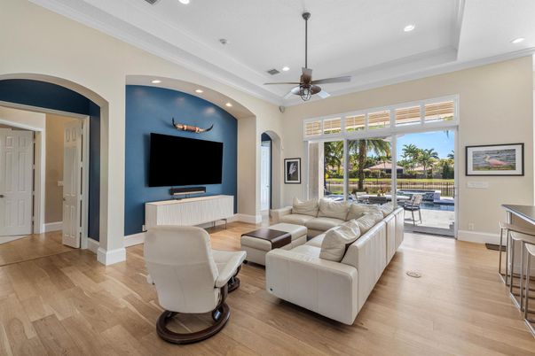 Interior, Living room, Recessed Lighting, Wood Texture Flooring