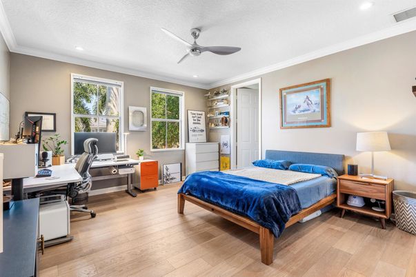 Bedroom, Home Office, Interior, Recessed Lighting, Wood Texture Flooring