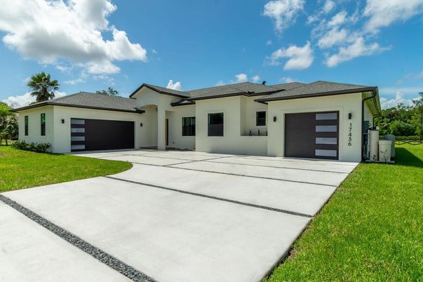 Attached, Backyard, Exterior, Facade, Ranch